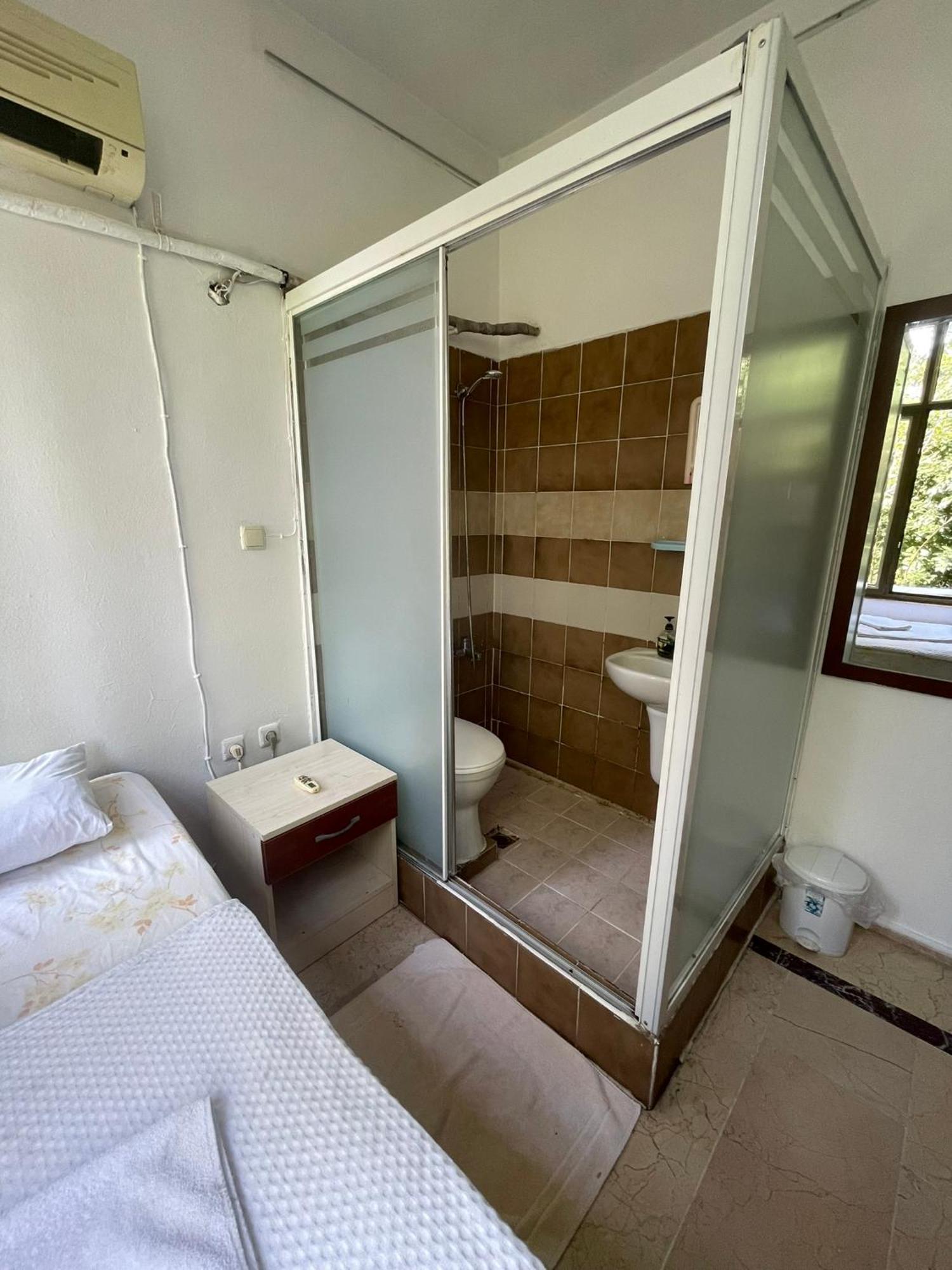 Dedehan Pansiyon Antália Exterior foto