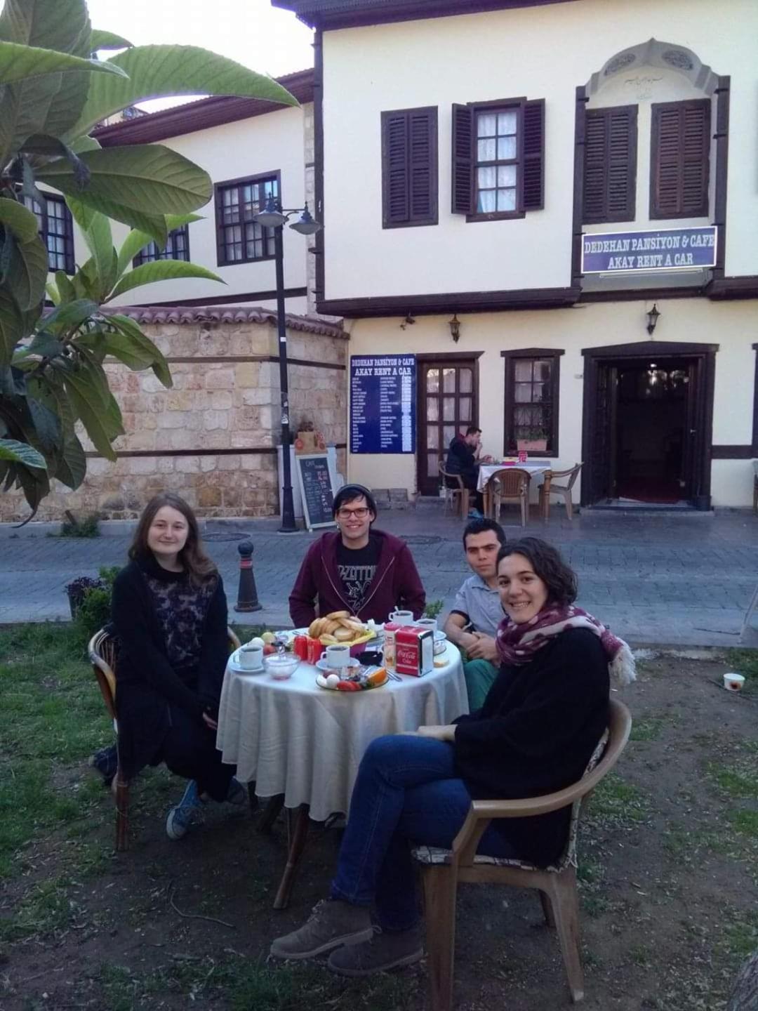 Dedehan Pansiyon Antália Exterior foto